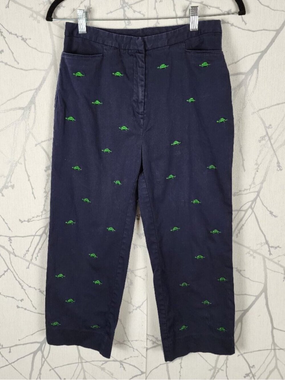 EP Pro Cotton Stretch Tortoise Embroidered High Rise Capri Pants